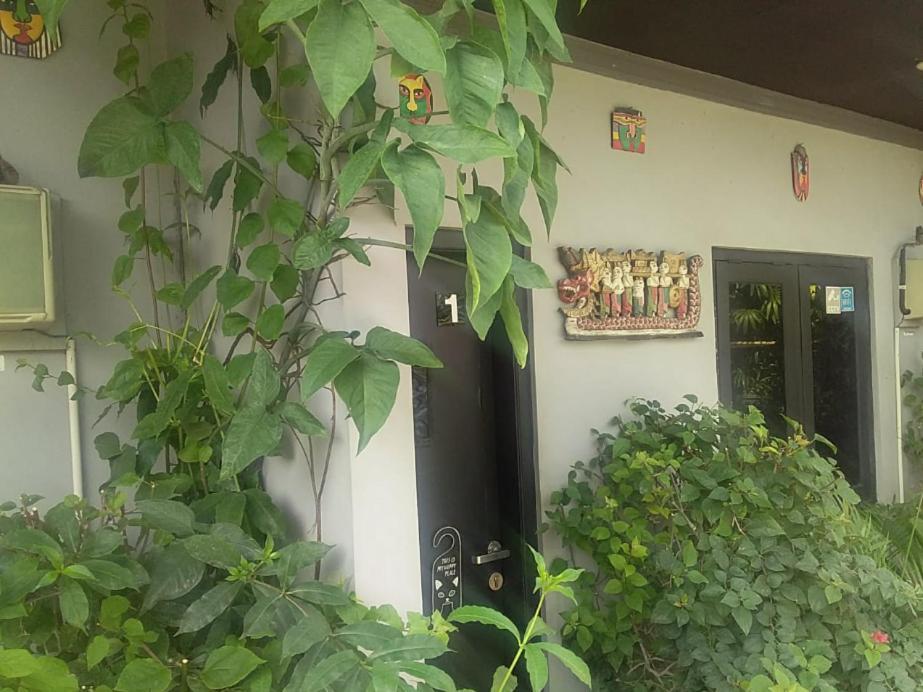 Cideres Holiday Home Majalengka Exterior photo